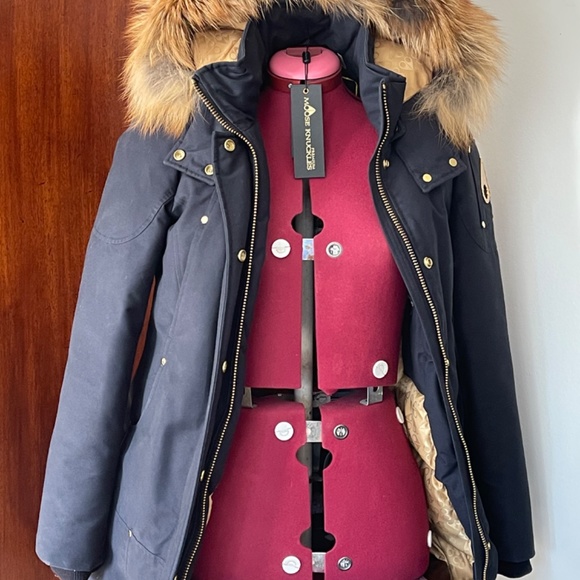 MOOSE KNUCKLES PARKA GOLD WITH FOX FUR HOOD - Picture 2 of 6